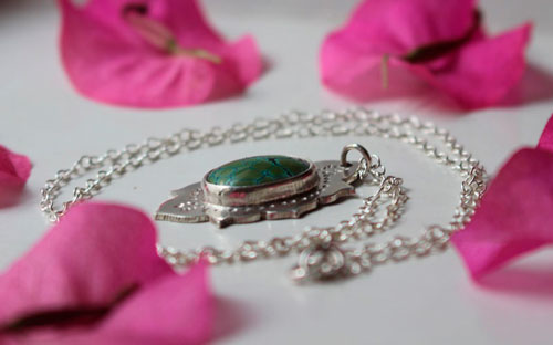 Milli, collier indien en argent et turquoise