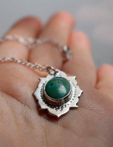 Milli, collier indien en argent et turquoise