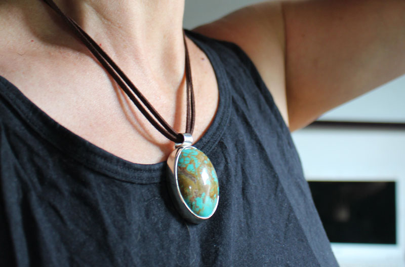 Miroir turquoise, pendentif argent et turquoise