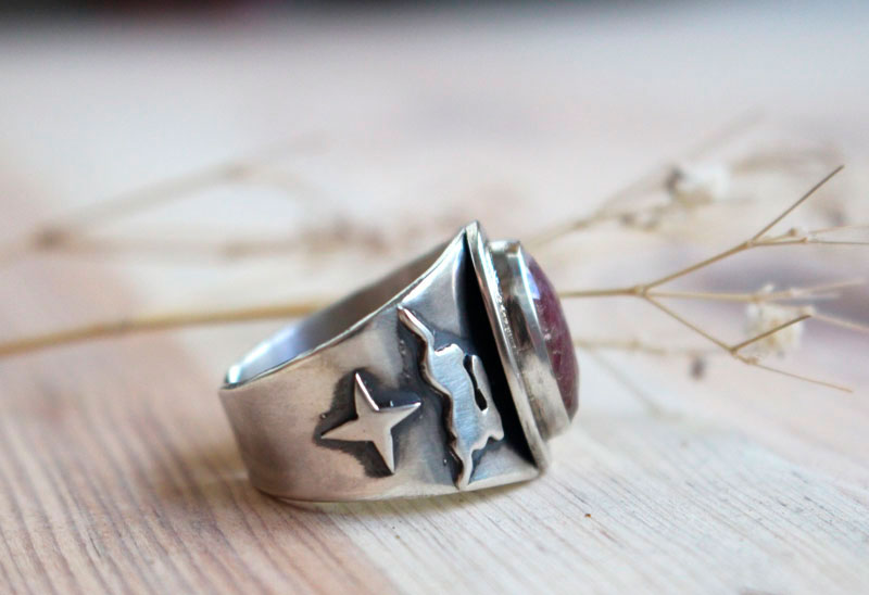 Mon étoile, bague lièvre des étoiles en argent et rubis