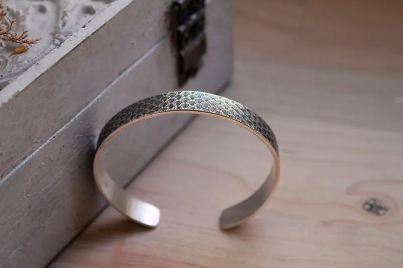 Nami, bracelet seigaiha vagues japonaises en argent