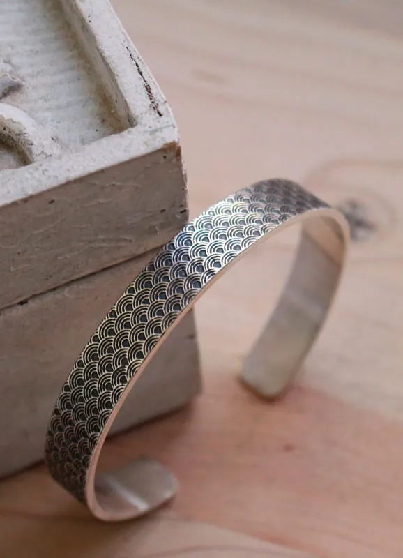 Nami, bracelet seigaiha vagues japonaises en argent