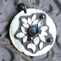 Nénuphar au clair de lune