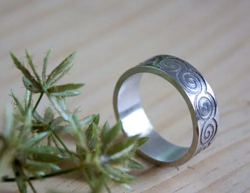 Njord, bague vagues viking en argent