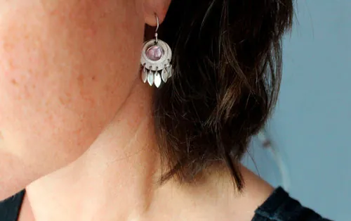 Nova corindon, boucles d’oreilles astronomie en argent et saphir rose