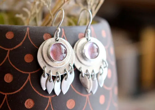 Nova corindon, boucles d’oreilles astronomie en argent et saphir rose