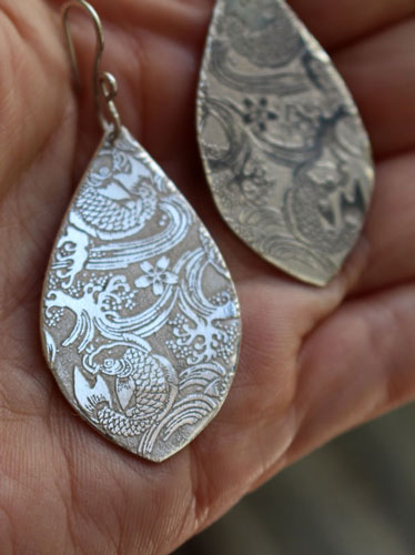 Nishikigoi, boucles d’oreilles carpe koï japonaise en argent