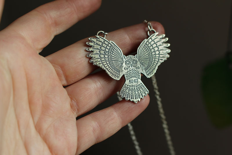 Nocturne, collier hibou protecteur de la nuit en argent