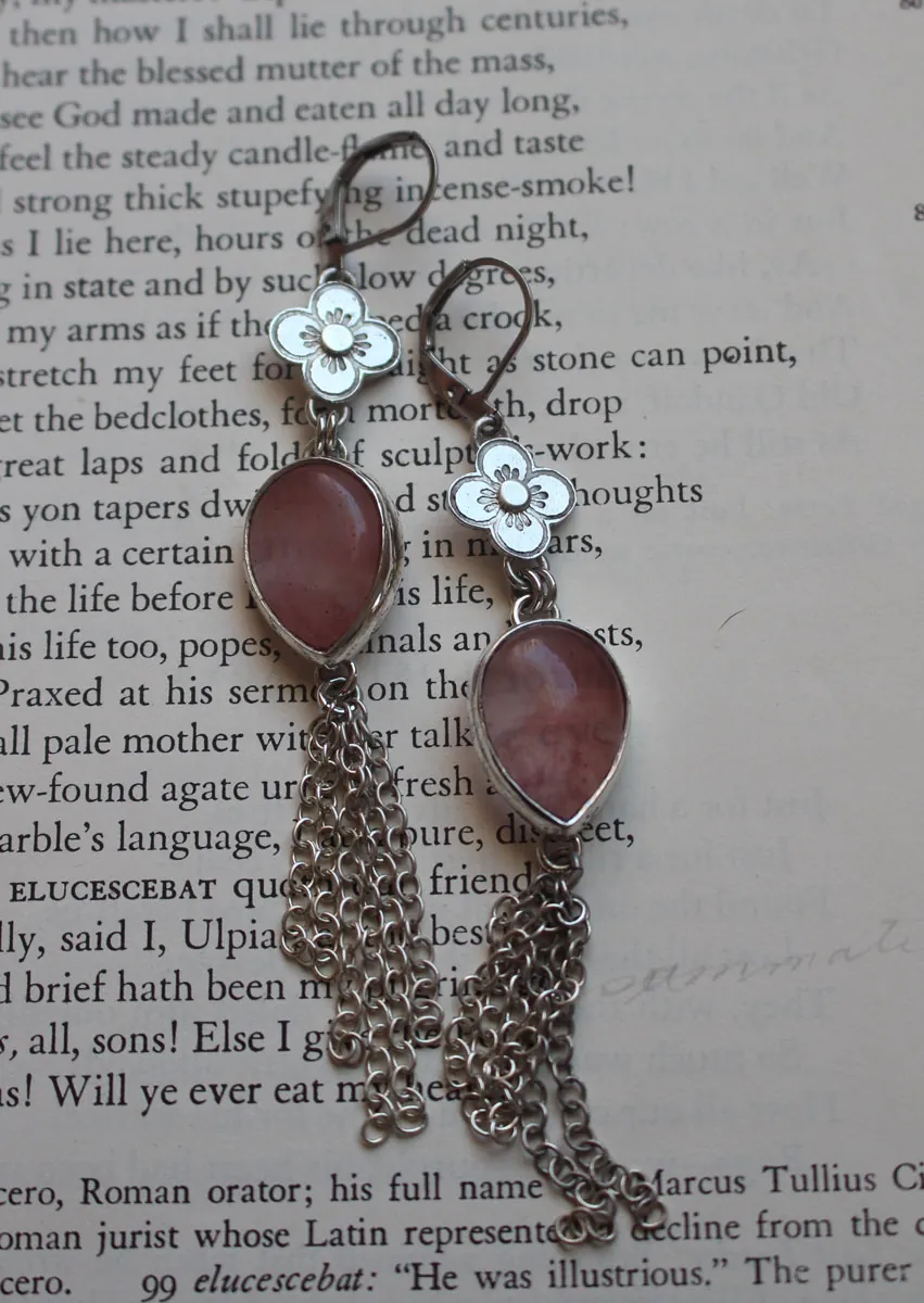 O-hanami, boucles d’oreilles fleurs de cerisier en argent et quartz rose