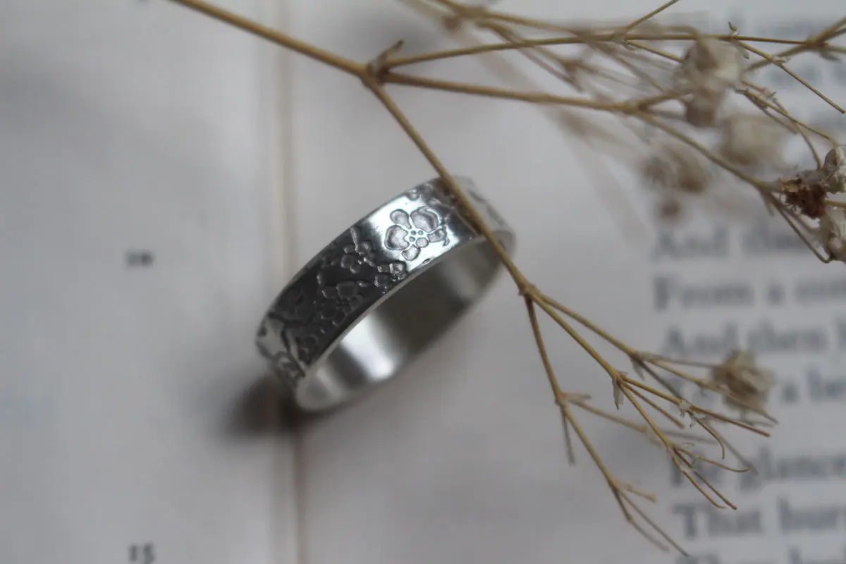 Orchidée, bague fleur élégante en argent