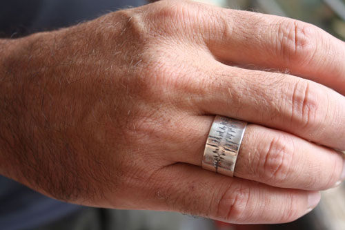 Onde, bague gravée onde sonore en argent