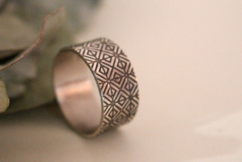 Origami, bague gravée géométrique japonaise en argent