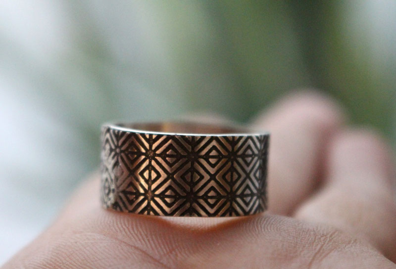 Origami, bague gravée géométrique japonaise en argent