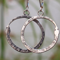 Ouroboros, boucles d’oreilles serpent en argent