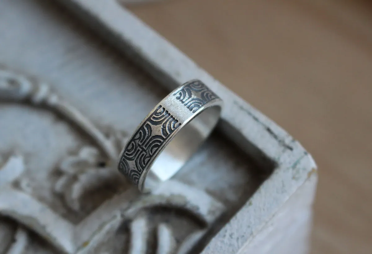Peka’enana, bague croix polynésienne en argent