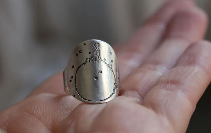 Petite planète, bague planète du Petit Prince et citation en argent