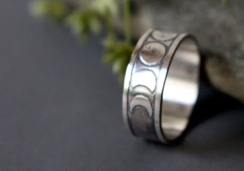 Phases de la lune, bague astre nocturne en argent