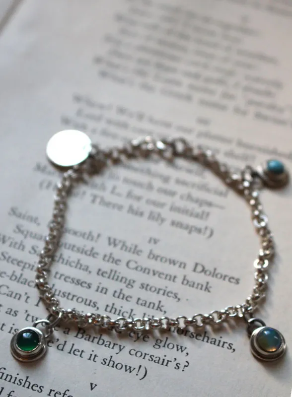Pierres de naissance, bracelet famille en argent, opale, turquoise et onyx