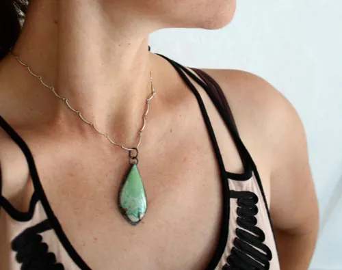 Pin des mers, pendentif littoral Atlantique en argent et variscite