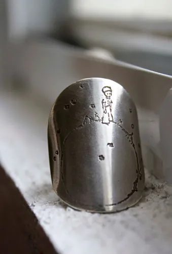 Planète du Petit Prince, bague conte de Saint-Exupéry en argent