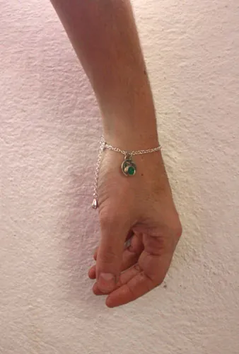 Pluie du printemps, bracelet renouveau en argent, pierre de lune et agate verte