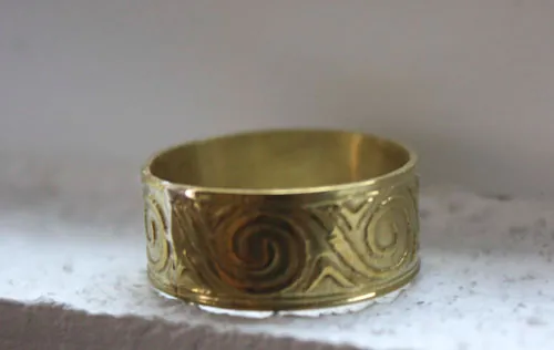 Poséidon, bague vagues grecques en laiton