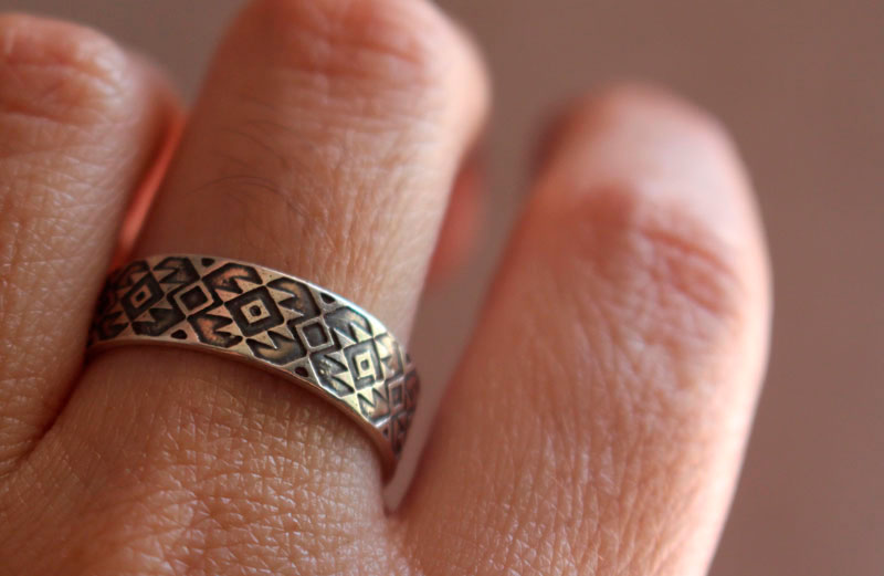 Perception, bague diamant zapotèque en argent