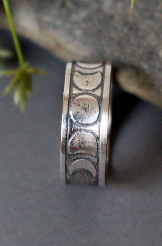 Phases de la lune, bague astre nocturne en argent