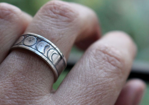 Phases de la lune, bague astre nocturne en argent