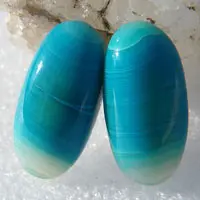 Cabochon d’agate bleue D