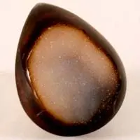 Cabochon agate druzy E