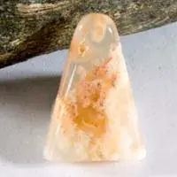 Agate point plume graveyard B cabochon