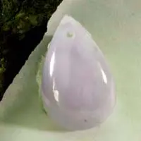 Cabochon calcédoine bleu lavande