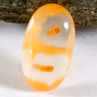 Cabochon calcédoine jaune