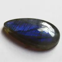 Cabochon labradorite E