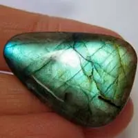 Cabochon labradorite I
