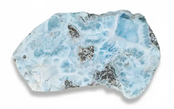 L’histoire, les bienfaits et vertus du larimar
