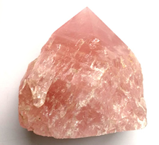 L’histoire, les bienfaits et vertus du quartz rose
