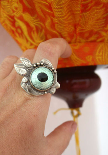 Poisson globe, bague poisson fugu en argent et verre