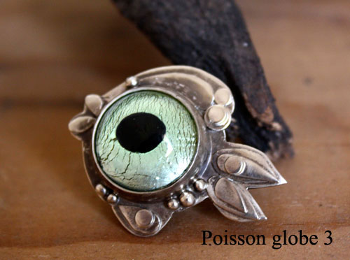 Poisson globe, bague poisson fugu en argent et verre