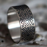 Porte de l’âme, bague slave en argent