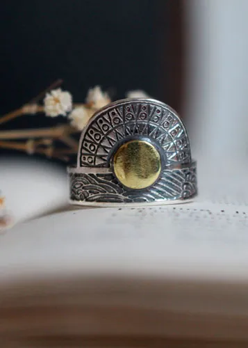Quand le soleil vient embrasser la mer, bague tribale en argent et laiton
