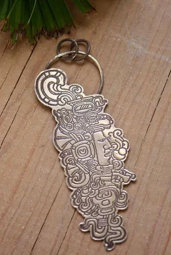 Quiquiztli, pendentif conque musicale maya en argent