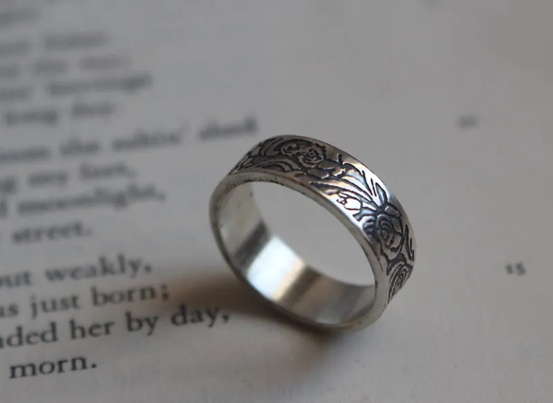 Rose, bague fleur romantique de rosier en argent