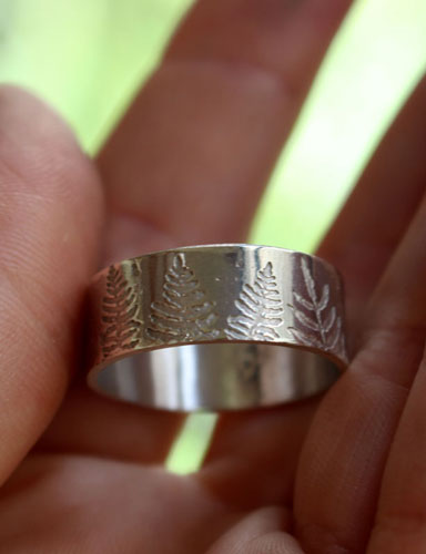 Raden, bague fougère en argent