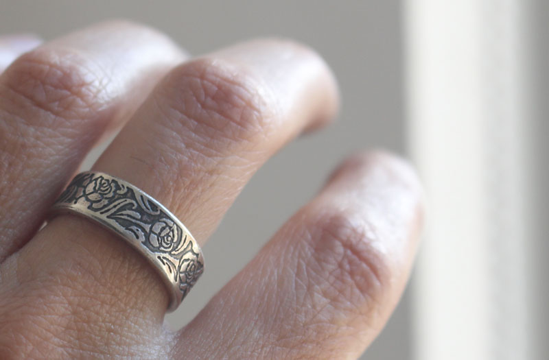 Rose, bague fleur romantique de rosier en argent