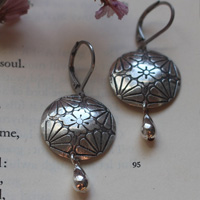 Sakura en fleur, boucles d’oreilles fleur de cerisier japonaise en argent