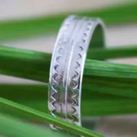 Sérénité, bague montagnes et rivière en argent
