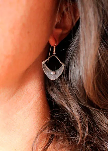 Sitara, boucles d’oreilles étoile et demie lune en argent
