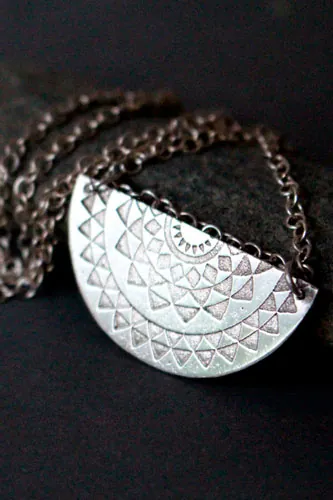 Soleil tribal, collier astre inca en argent
